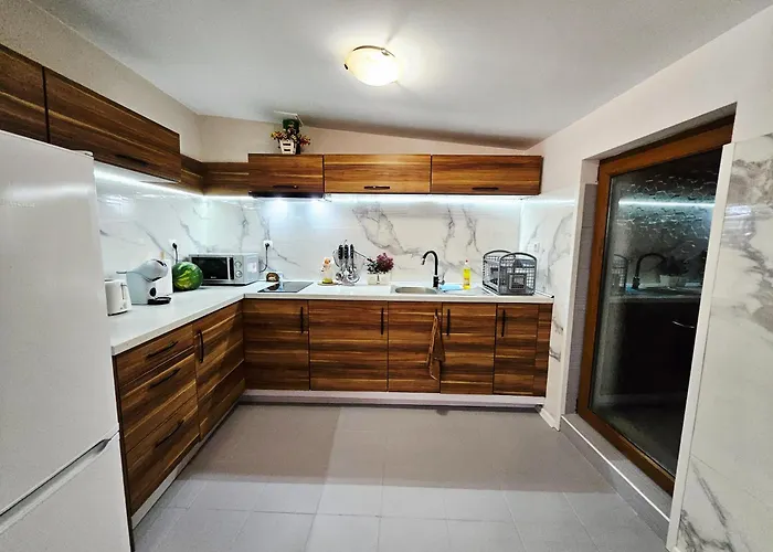 Exotic Sea-view Apartment *